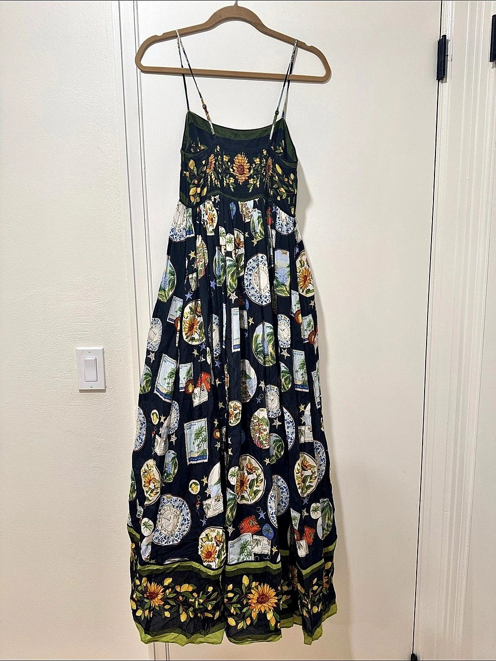 FARM Rio Trip Souvenir Maxi Dress Floral Maxi Dress Blue & Green Small - Picture 2 of 3